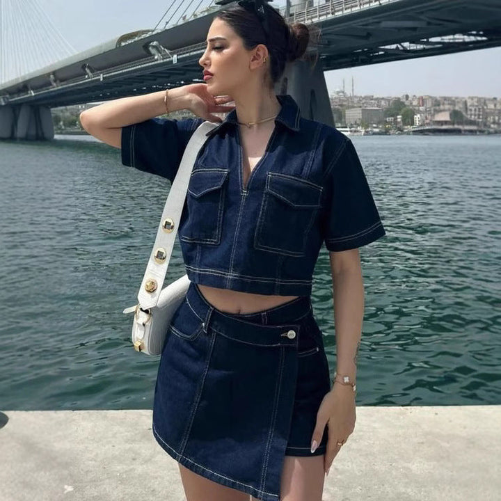 Giulia Jeans-Set für Damen mit V-Ausschnitt & Rock | Femininer Denim-Look 2025