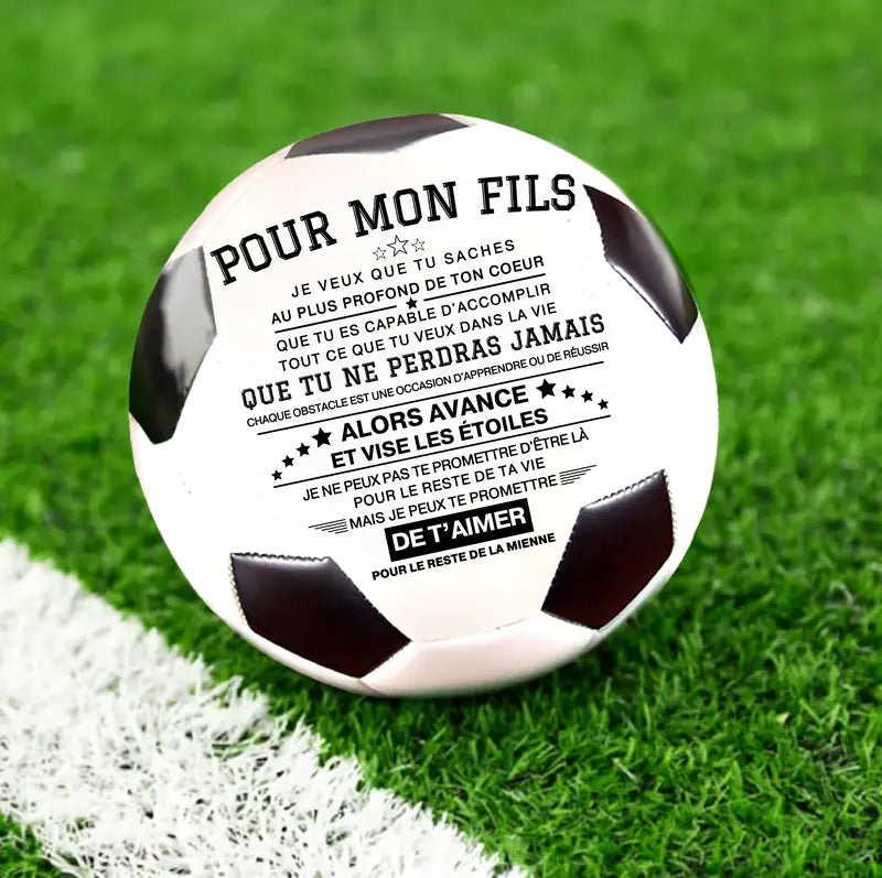 Personalisierter Fußball mit Motivationsbotschaft | Einzigartiges Geschenk für Kinder und Jugendliche