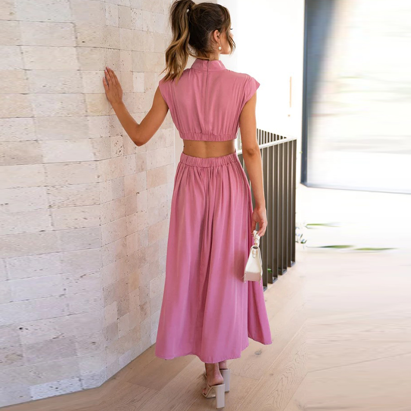 Lili – Elegantes Cocktailkleid mit Rückendetail