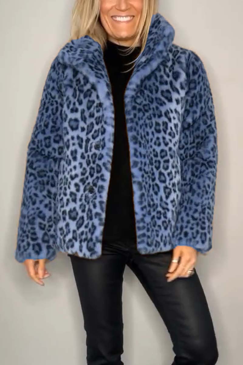 Modischer Wintermantel aus Kunstfell mit Leoparden-Revers für Damen