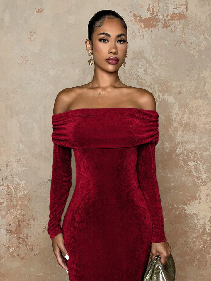 Léana | Off-Shoulder Langarm Kleid mit langen Ärmeln - Eleganz & Weiblichkeit