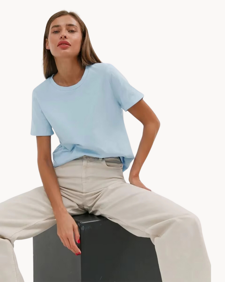 Clara Basic T-Shirt für Frauen aus weicher Baumwolle | Komfort & zeitloser Stil
