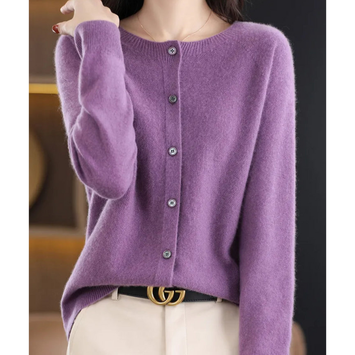 Elise Damen Strickjacke mit Rundhalsausschnitt aus reiner Merinowolle | Wärme und natürliche Eleganz