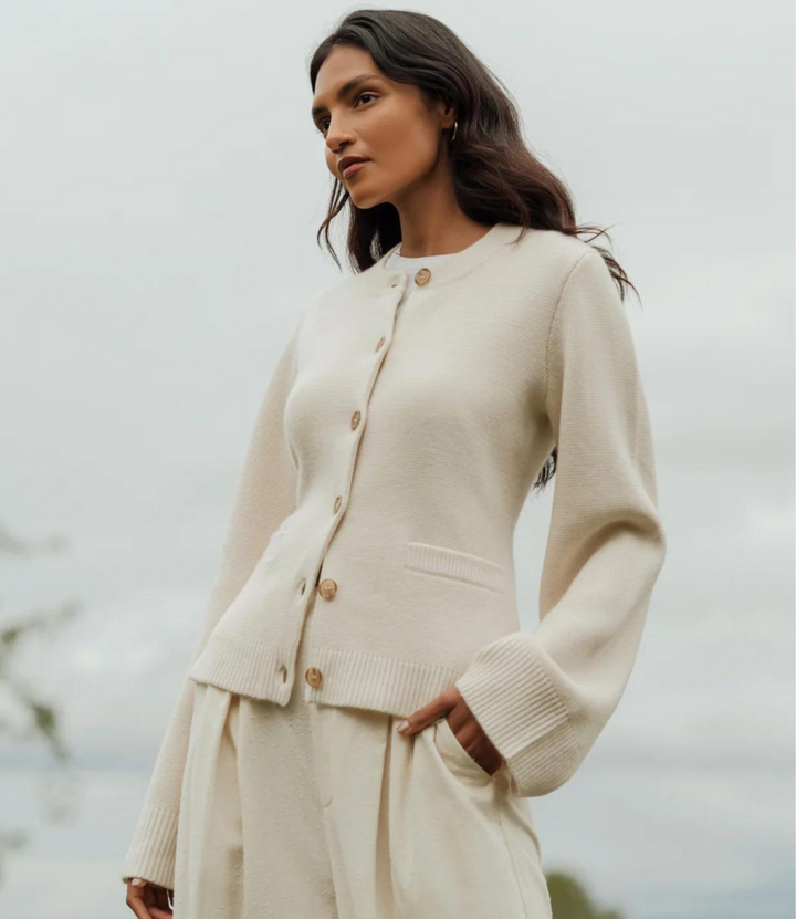 Nina Damen Cardigan mit Elegantem Design | Zeitlos, Bequem & Vielseitig Kombinierbar