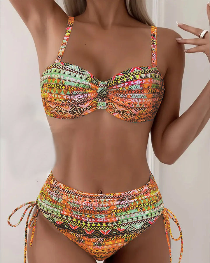 Ethnischer Damenbikini | Hochtailliert & korrigierend | Buntes Design für Strand & Pool