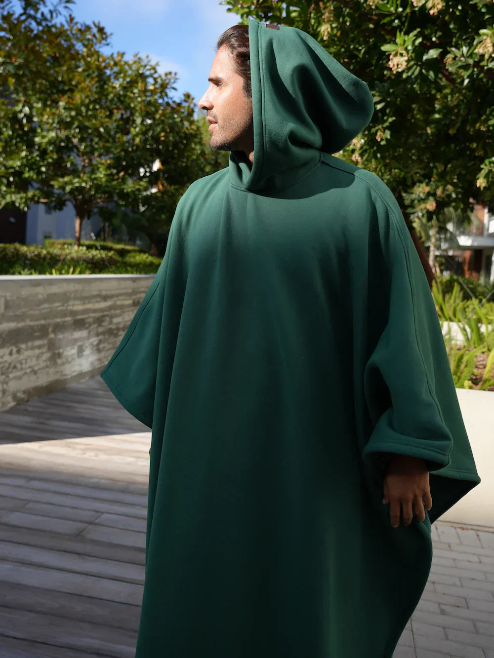 Eden Hoodie Blanket | Übergroßer Hoodie mit seidigem Stoff und leichtem Futter für ultimativen Komfort