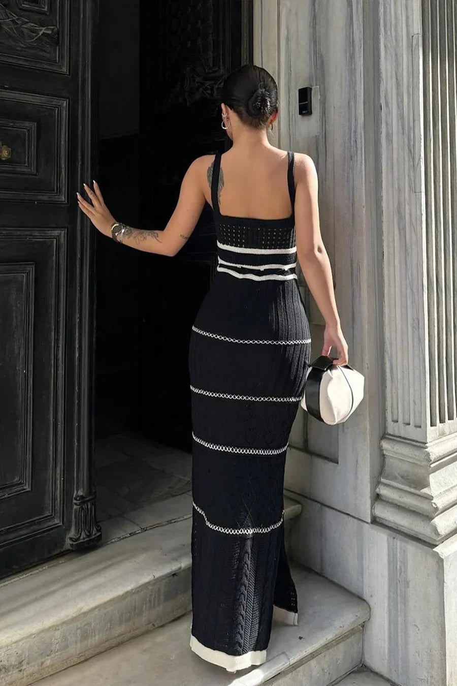 Mila Maxikleid mit Häkelakzenten und Streifen | Boho-Sommerkleid mit V-Ausschnitt