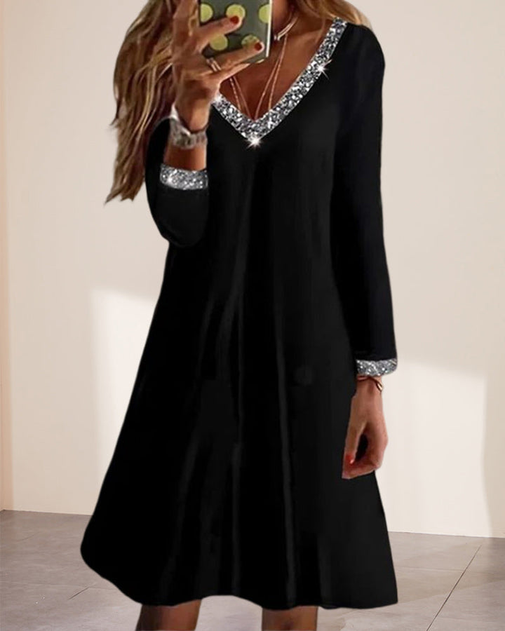 Kurzes schwarzes Abendkleid | Lässige Eleganz mit Pailletten und V-Ausschnitt
