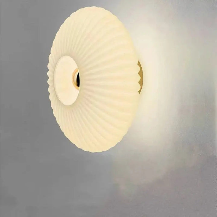 LumièreLux - Elegantes Design Wandleuchte aus Glas