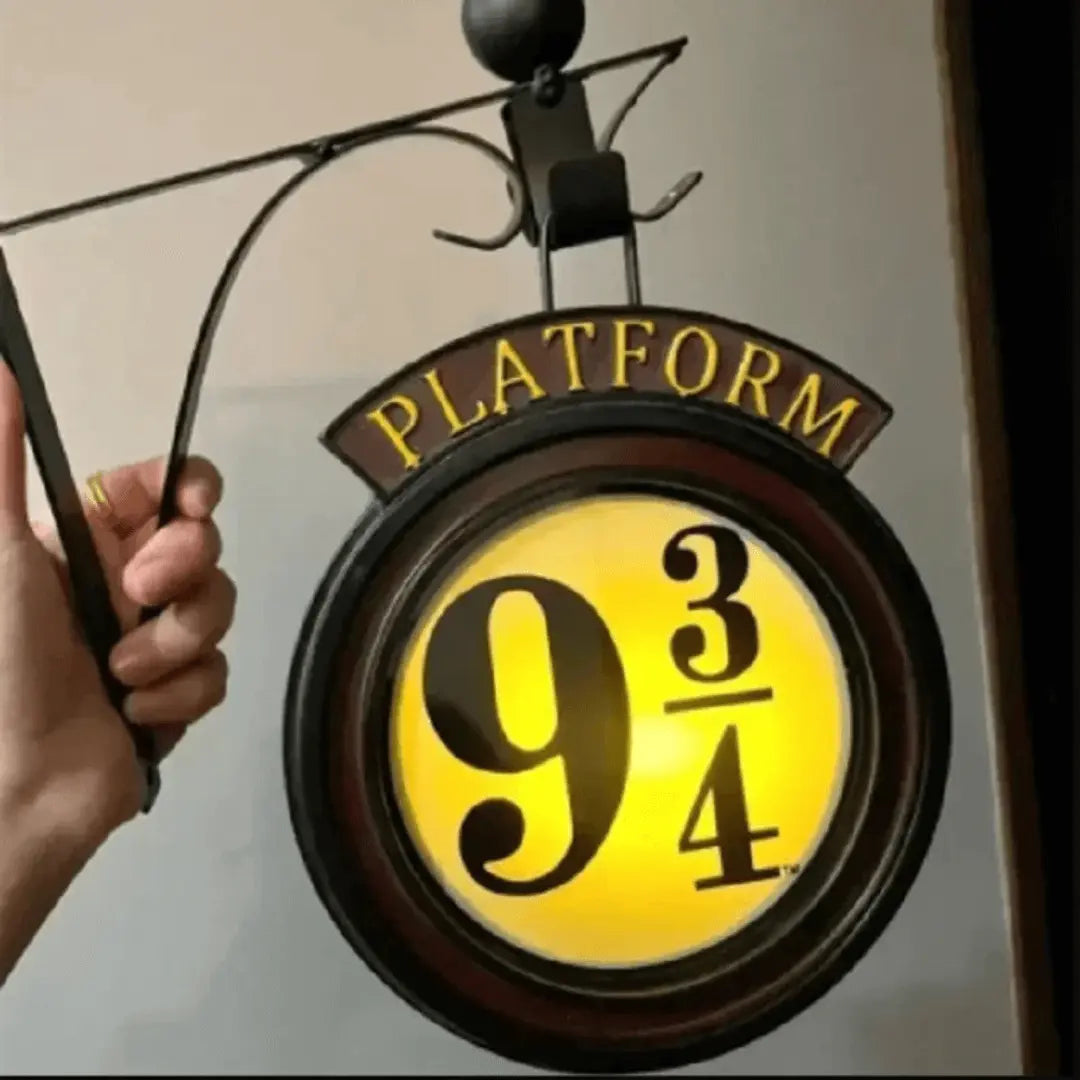 LumosWall LED-Wandlampe | Magisches Design Inspiriert Platform 9¾ & Fernbedienung