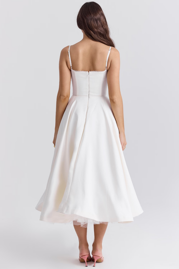 Sophia | Elegantes Schlankmachendes Kleid