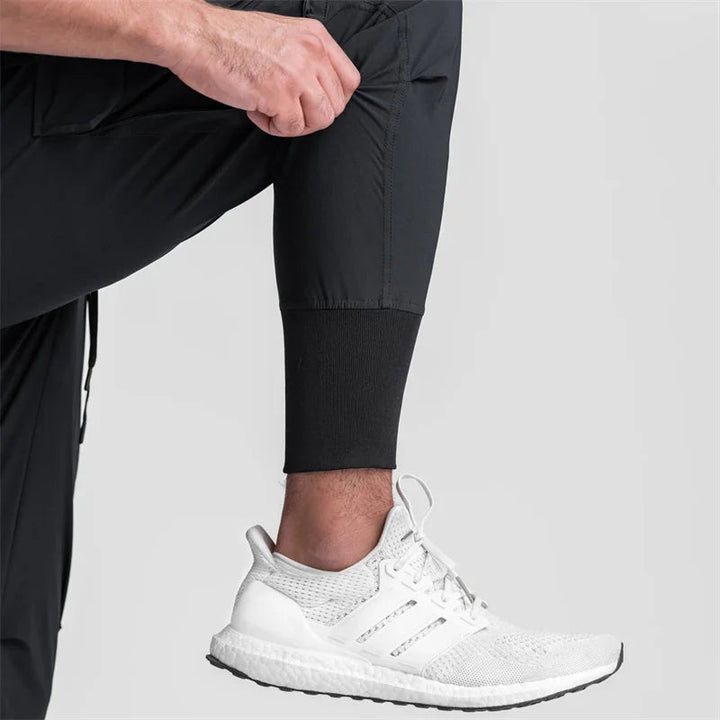 David | Ultraleichte, elastische Herren-Sporthose für Komfort und Leistung