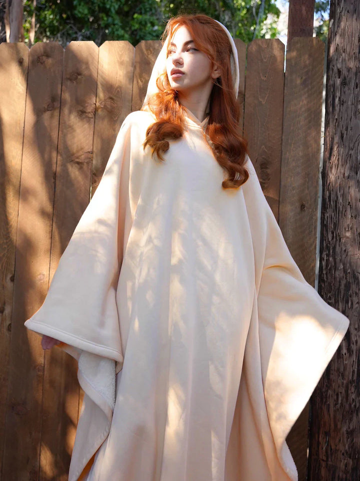 Eden Hoodie Blanket | Übergroßer Hoodie mit seidigem Stoff und leichtem Futter für ultimativen Komfort