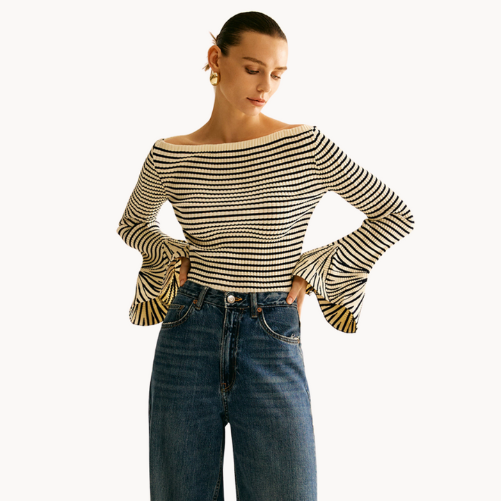 Isalie | Elegantes geripptes Top mit freien Schultern & ausgestellten Ärmeln | Chic & Modern