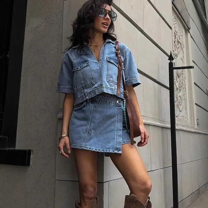 Giulia Jeans-Set für Damen mit V-Ausschnitt & Rock | Femininer Denim-Look 2025