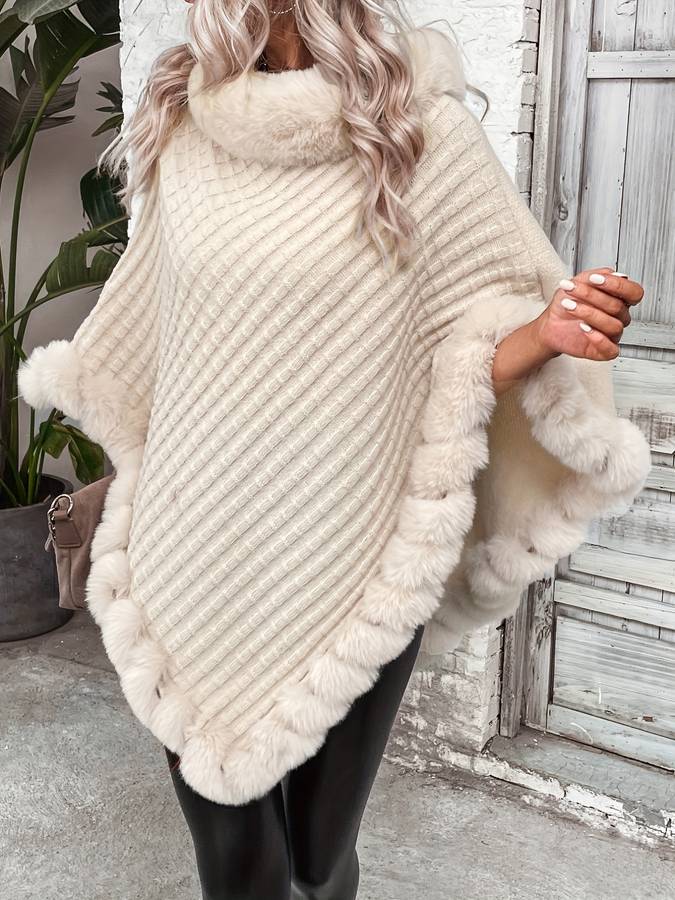 Aurelia Eleganter Poncho mit Luxusveredelung | Stil & Komfort