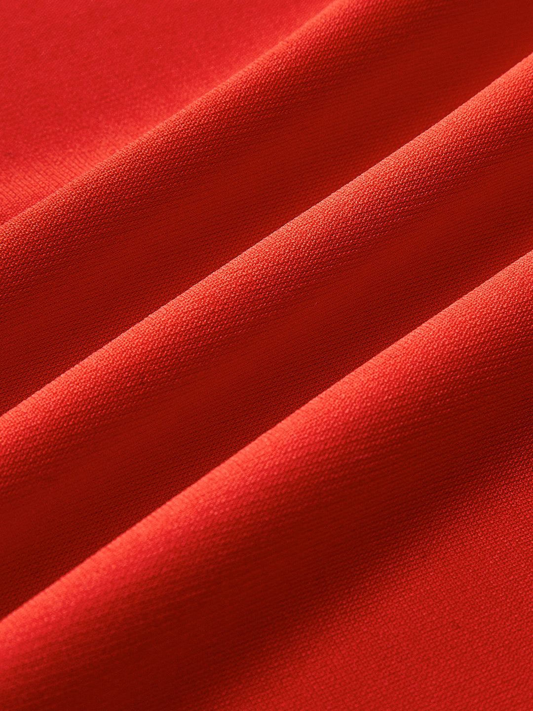 Maxikleid für die Abendgarderobe | Eleganter Schnitt mit Schulterschleife und glänzendem Finish