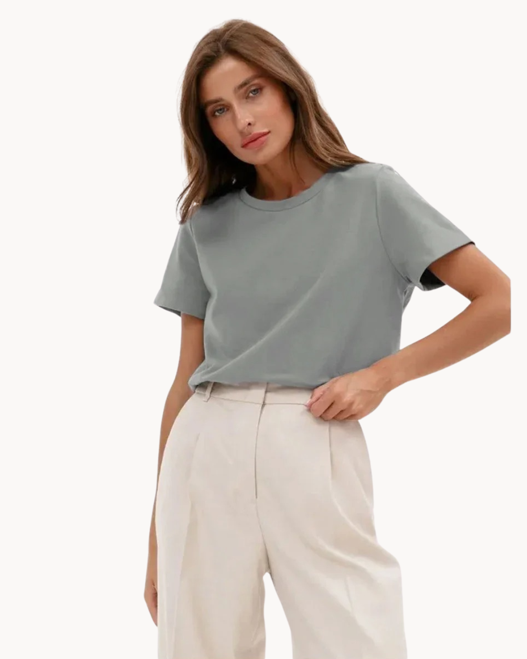 Clara Basic T-Shirt für Frauen aus weicher Baumwolle | Komfort & zeitloser Stil
