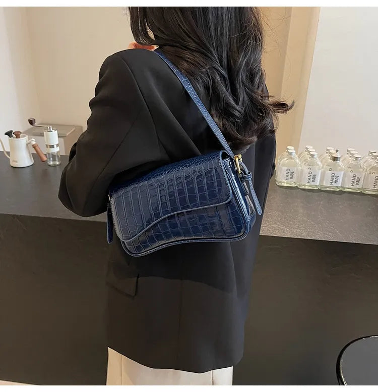 Janita | Damen-Umhängetasche mit schlankem & gewelltem Design - vielseitig, luxuriös & modisch