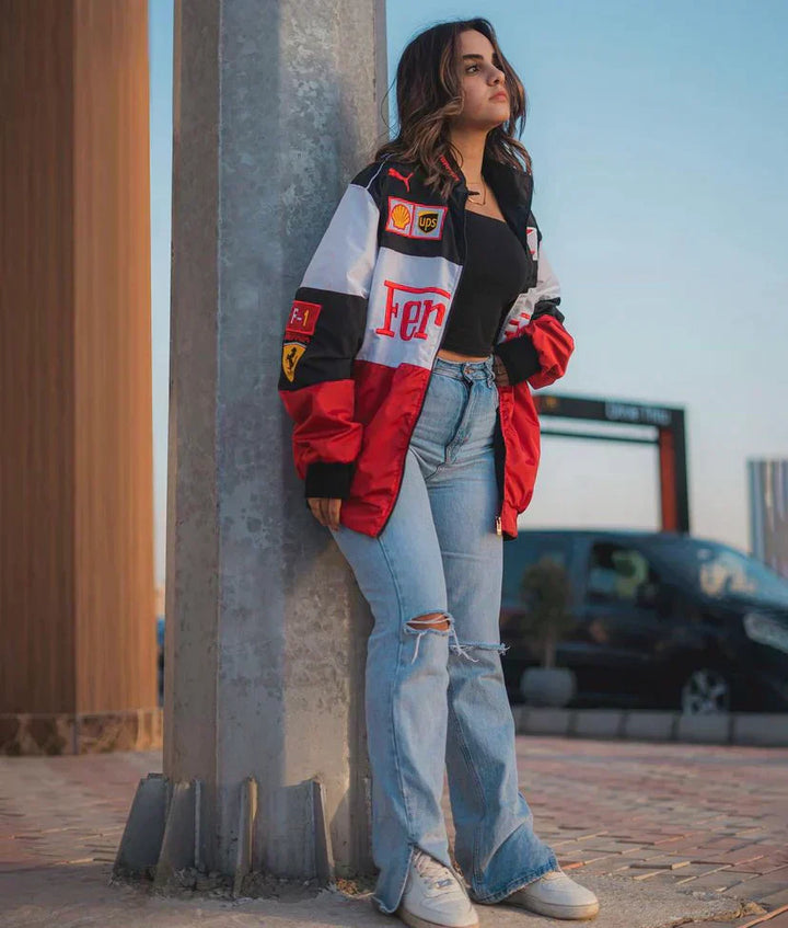 Ailyn Damen Rennfahrerjacke im Oversize-Stil | Motorsport-Look mit Farbblöcken & Patches
