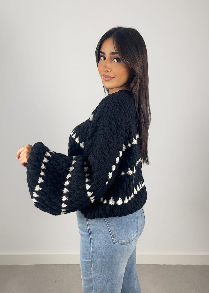 Pullover mit liniertem Muster