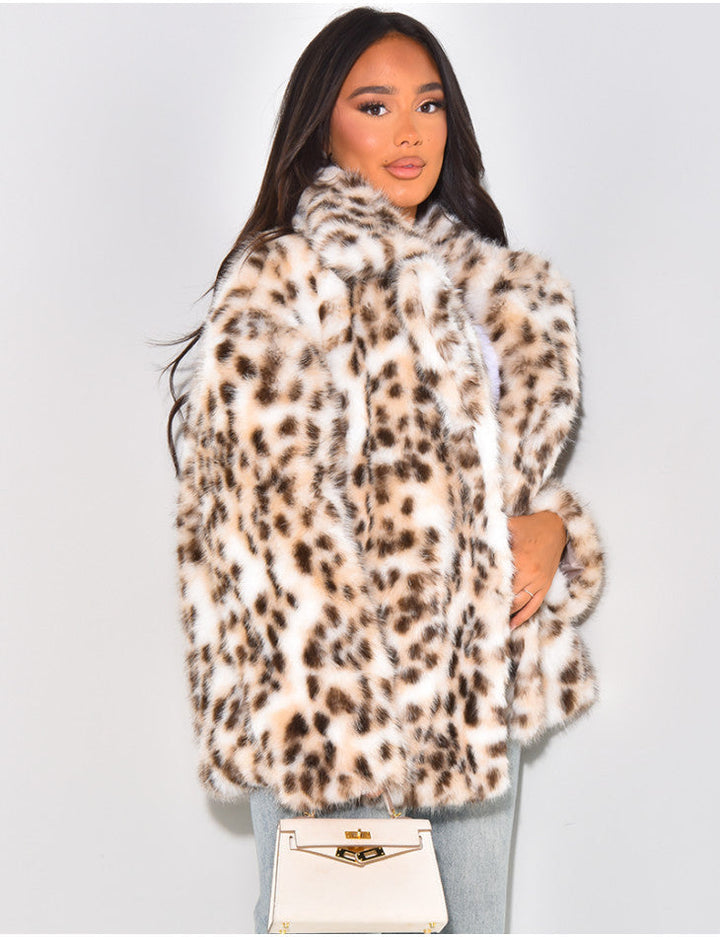 Léna - Faux-Fur-Mantel mit Leopardenmuster