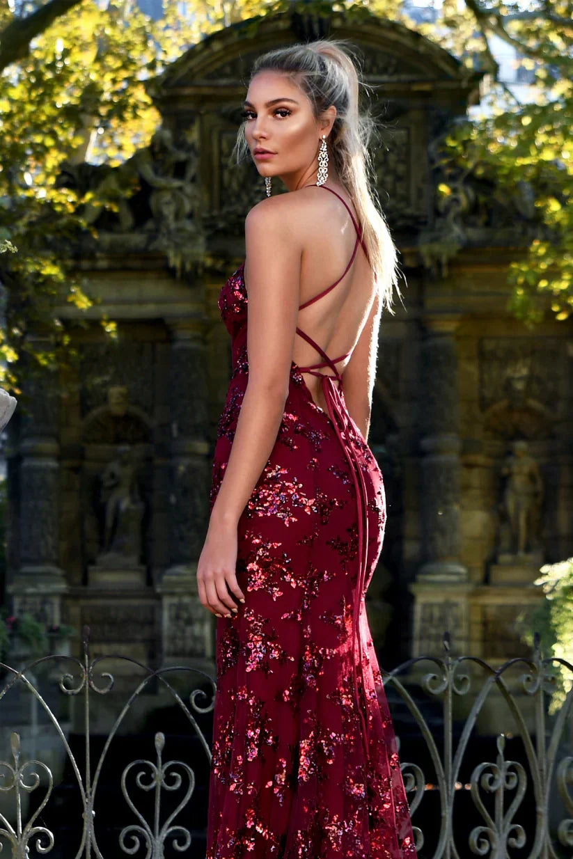 Abendkleid mit Glitzer & V-Ausschnitt | Meerjungfrauenschnitt & Pailletten für festliche Anlässe