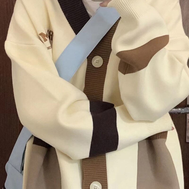 Clara | Bequeme und trendige Oversize-Strickjacke für einen modernen Stil