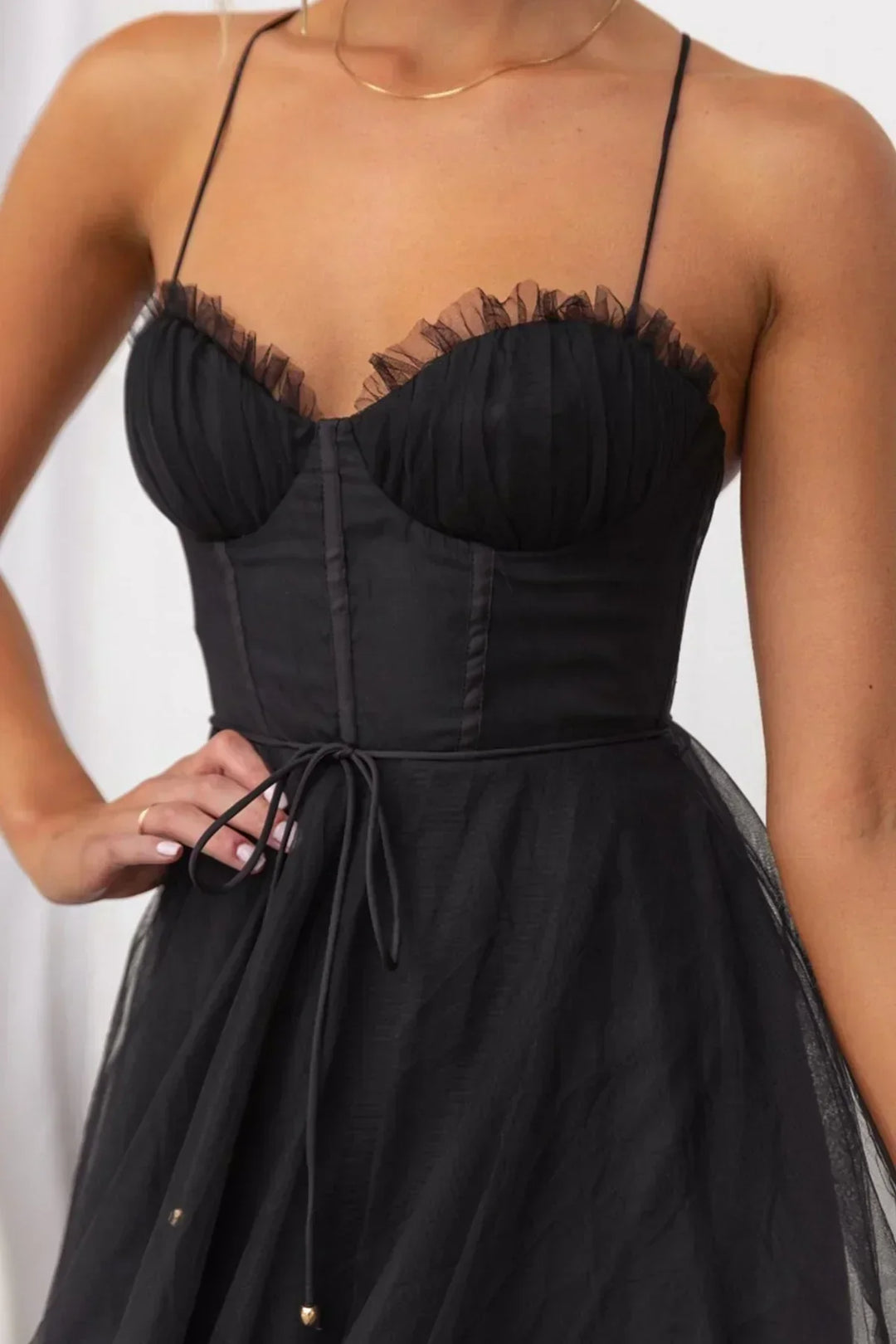 Alessia Mesh Corsagenkleid | Spitzenmieder für einen eleganten Look