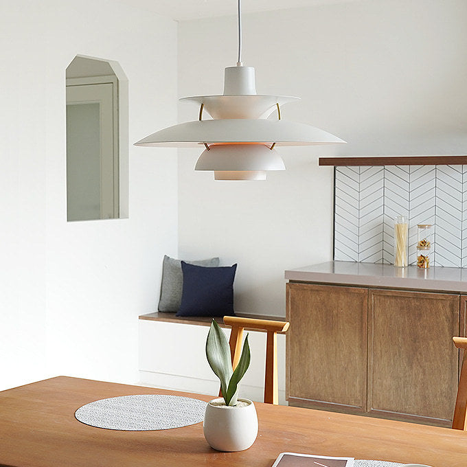 Lunaris - Deckenleuchte mit modernem und elegantem Design