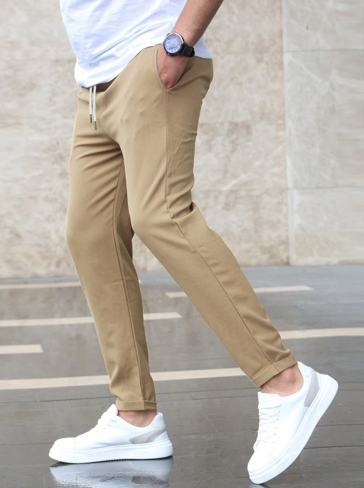 Aaron Slim Fit Chino Hose für Männer | Lässige Eleganz & Komfort