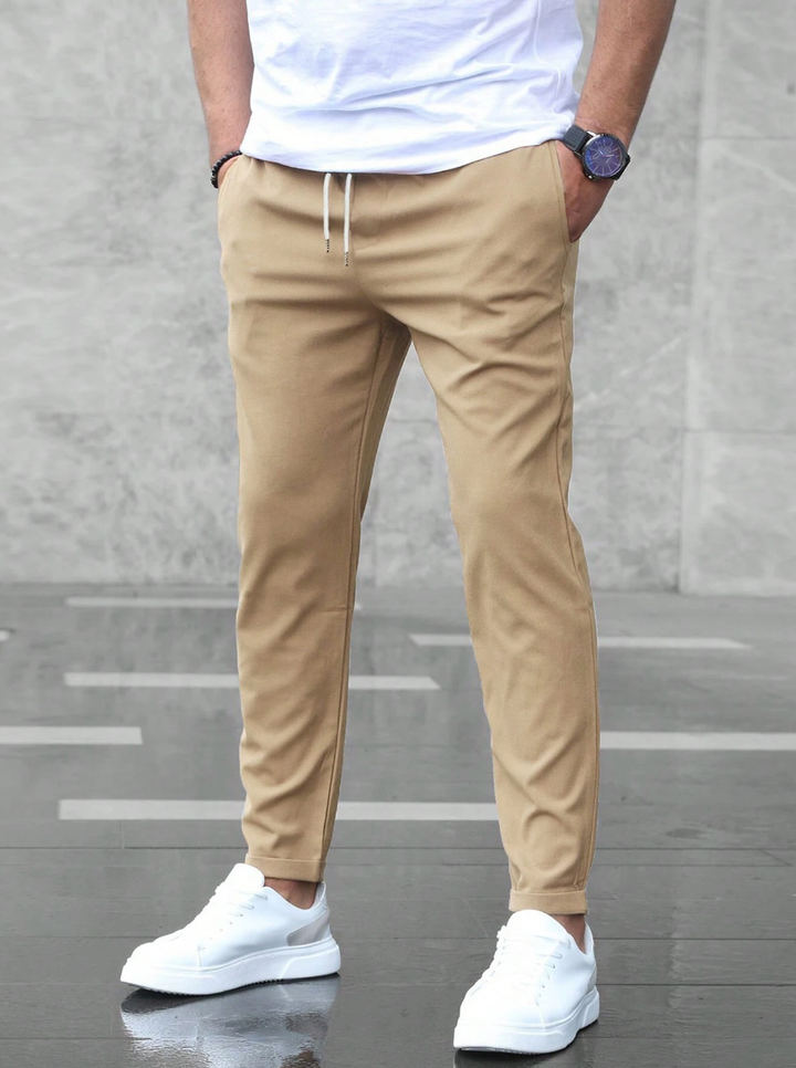 Aaron Slim Fit Chino Hose für Männer | Lässige Eleganz & Komfort