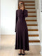 Isabelle Minimalistisches Maxikleid mit hohem Kragen & ausgestellten Ärmeln | Eleganz & Bequemlichkeit