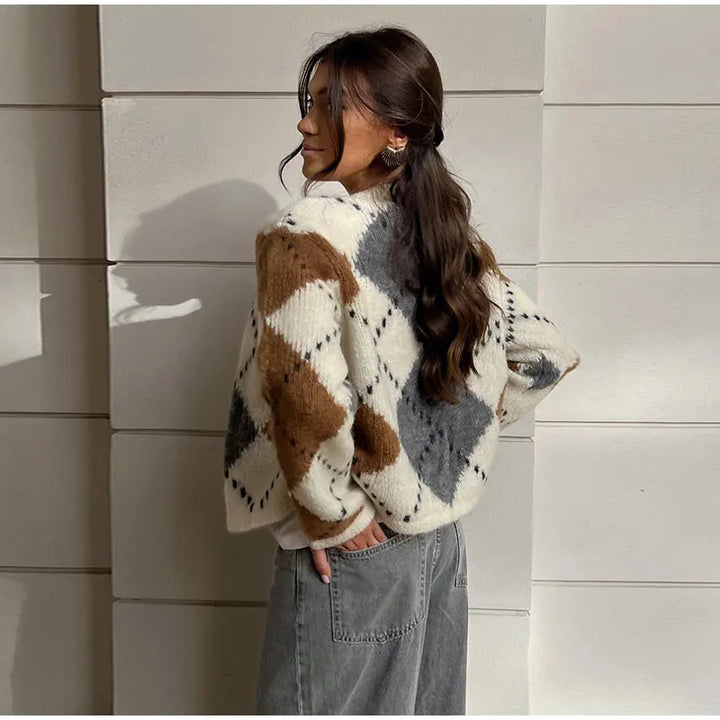 Camille | Strickjacke Elegant & vielseitig für einen raffinierten Stil