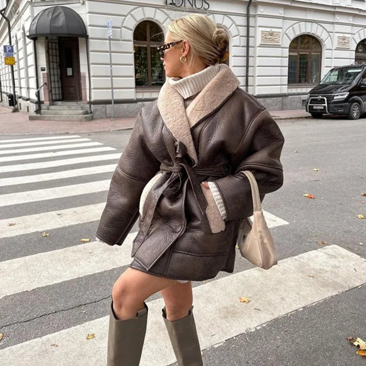 Olivia | Elegante Lederjacke mit Kunstpelzfutter | Verstellbare Passform & Winterwärme