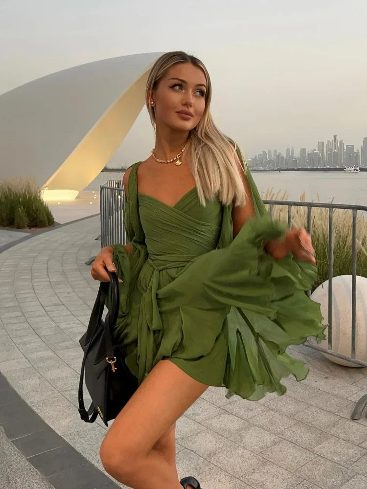 Elena | Bohemian Short Dress aus Chiffon mit hoher Taille und fließenden Ärmeln
