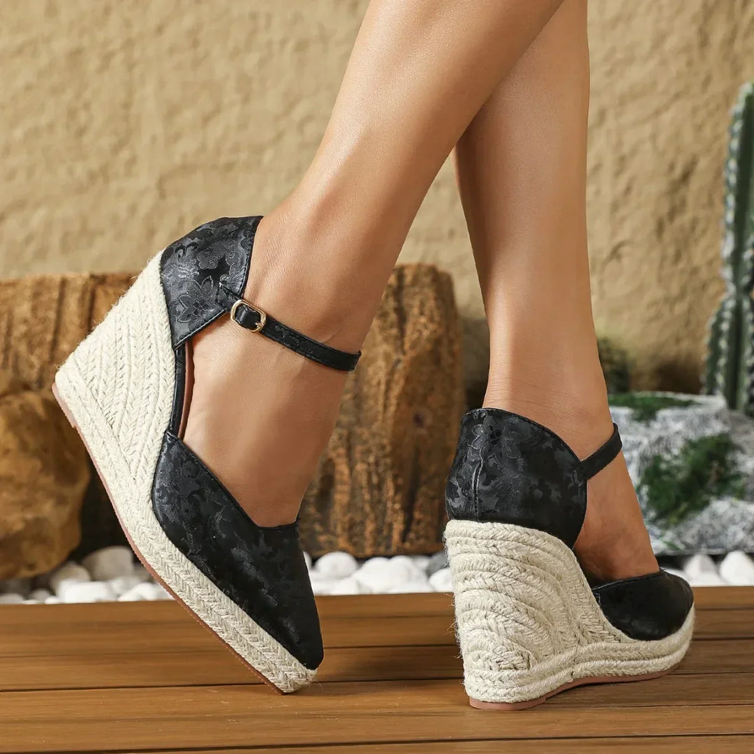 Loreta | Elegante Espadrille Wedge Heels
