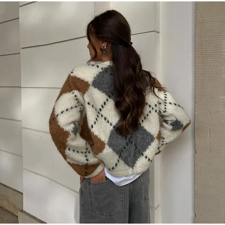 Camille | Strickjacke Elegant & vielseitig für einen raffinierten Stil