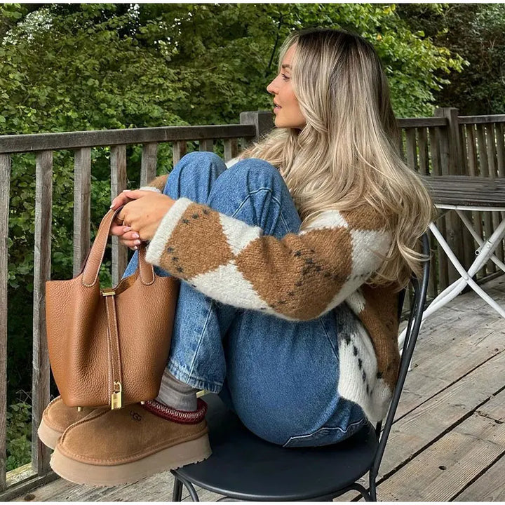Camille | Strickjacke Elegant & vielseitig für einen raffinierten Stil