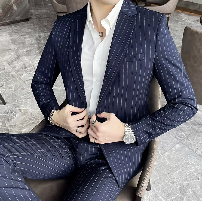 Hochwertiger zweiteiliger Slim Fit Anzug, Hose und Jacket Combo