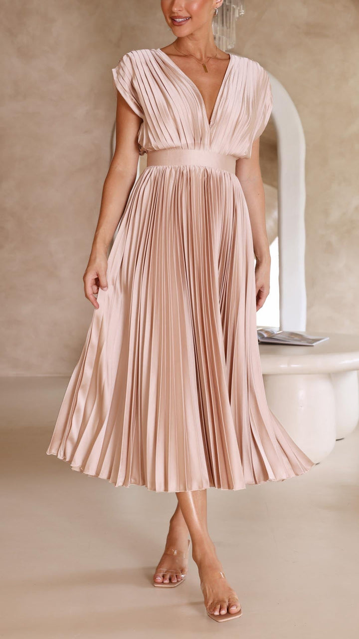 Maxikleid Damenkleid | Fließende Passform Weicher Stoff & Eleganter Stil für jeden Anlass