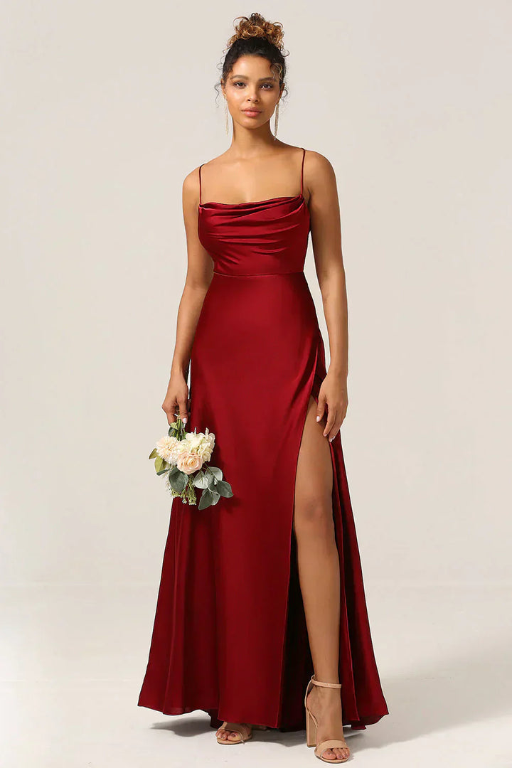 Alvaree | Satin Abendkleid mit hohem Schlitz und offenem Rücken