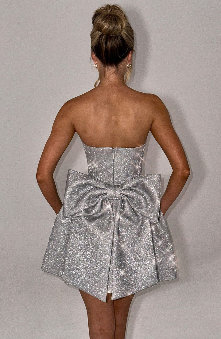 Lila Abendkleid für Damen | Fliederfarbenes Minikleid mit Korsettschnürung & großer Rückenschleife