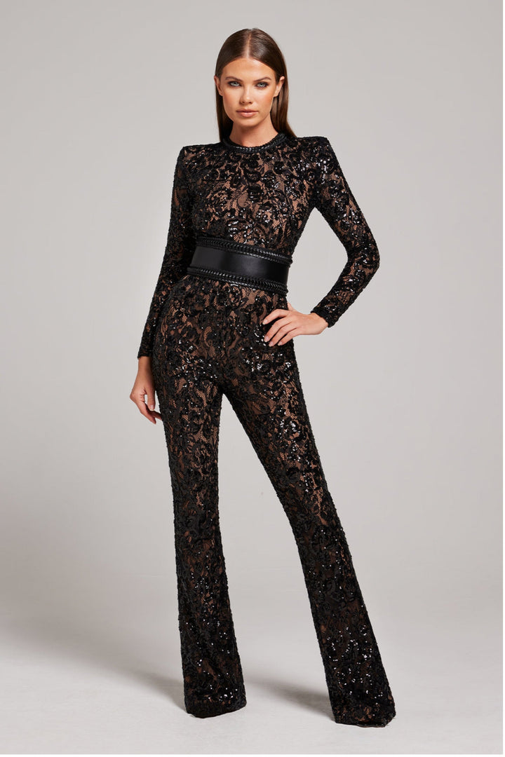 Marai | Jumpsuit mit Spitzendetails und fließenden Beinen