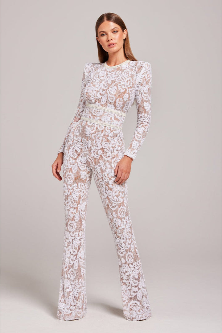 Marai | Jumpsuit mit Spitzendetails und fließenden Beinen