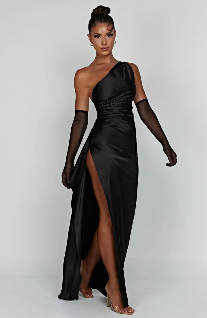 Jaida Abendkleid aus Satin | Asymmetrisches One-Shoulder Design mit hohem Schlitz und verstellbaren Trägern