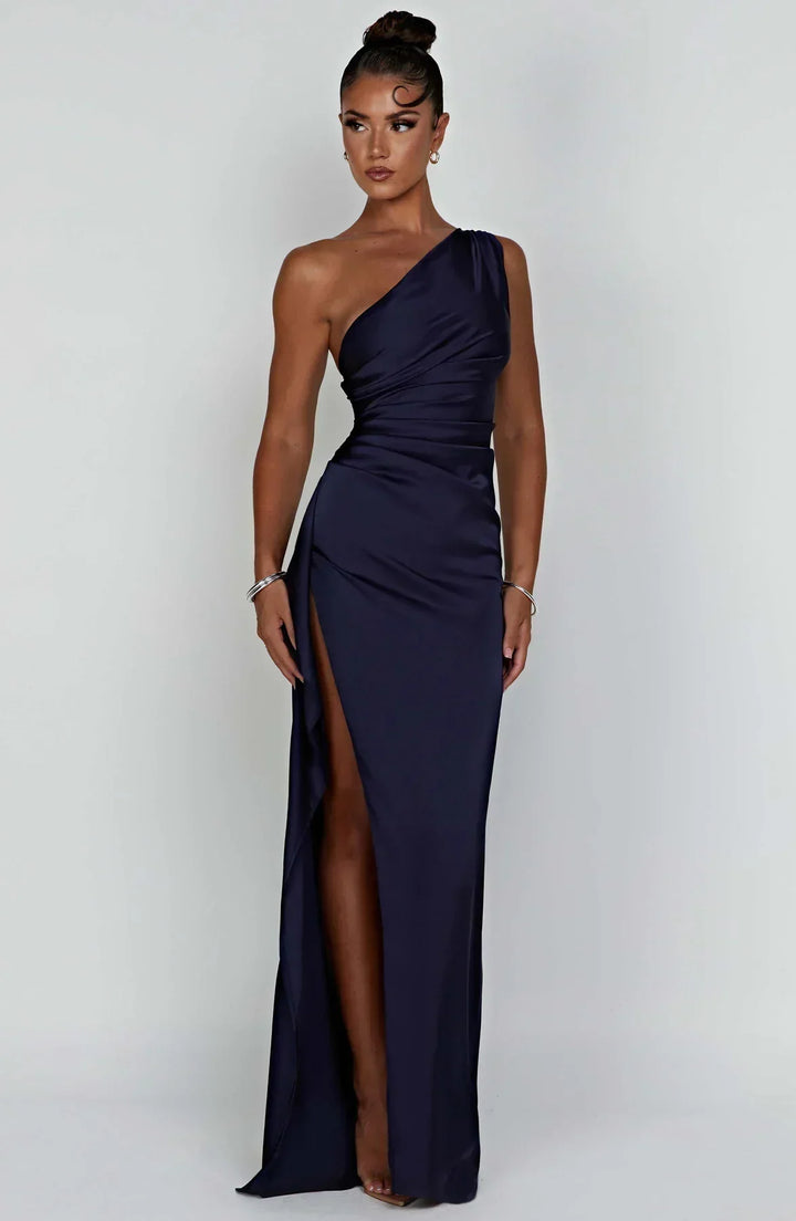 Jaida Abendkleid aus Satin | Asymmetrisches One-Shoulder Design mit hohem Schlitz und verstellbaren Trägern