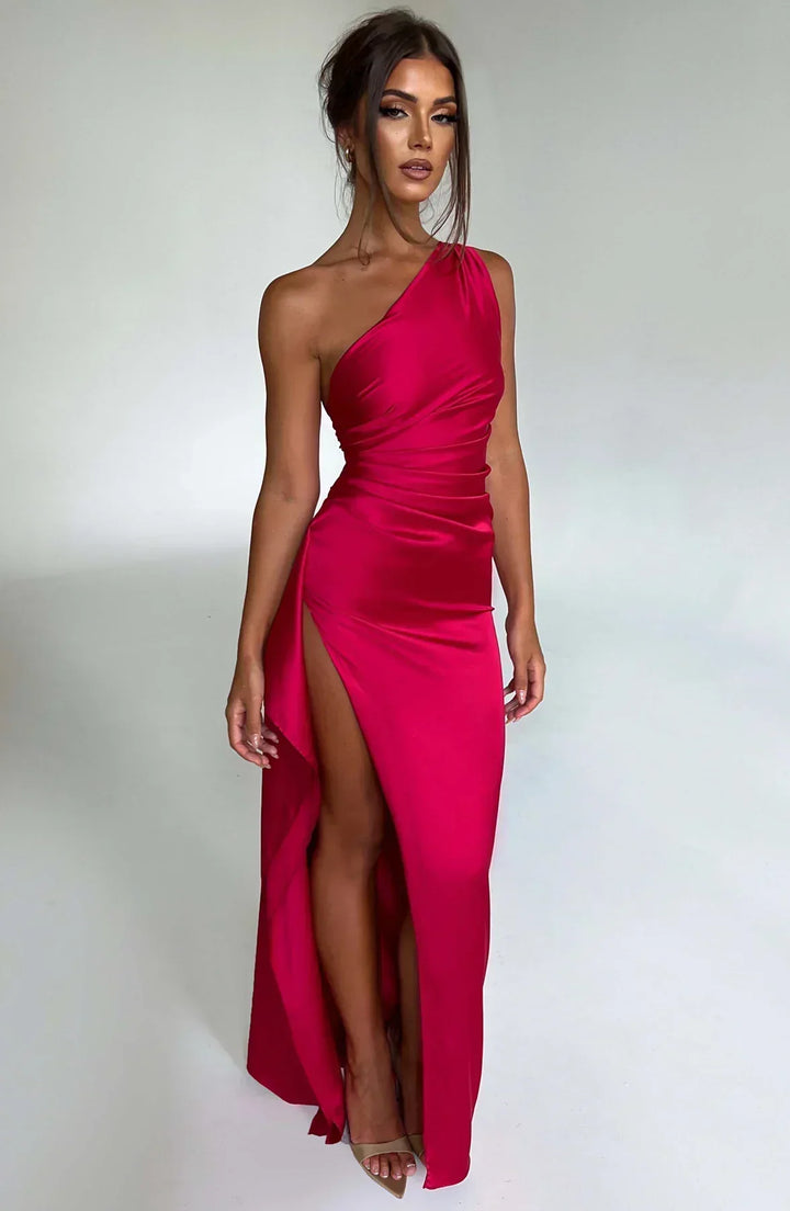 Jaida Abendkleid aus Satin | Asymmetrisches One-Shoulder Design mit hohem Schlitz und verstellbaren Trägern