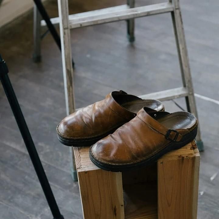 Bequeme Lederclogs | Unisex-Schuhe zum Reinschlüpfen für den täglichen Gebrauch