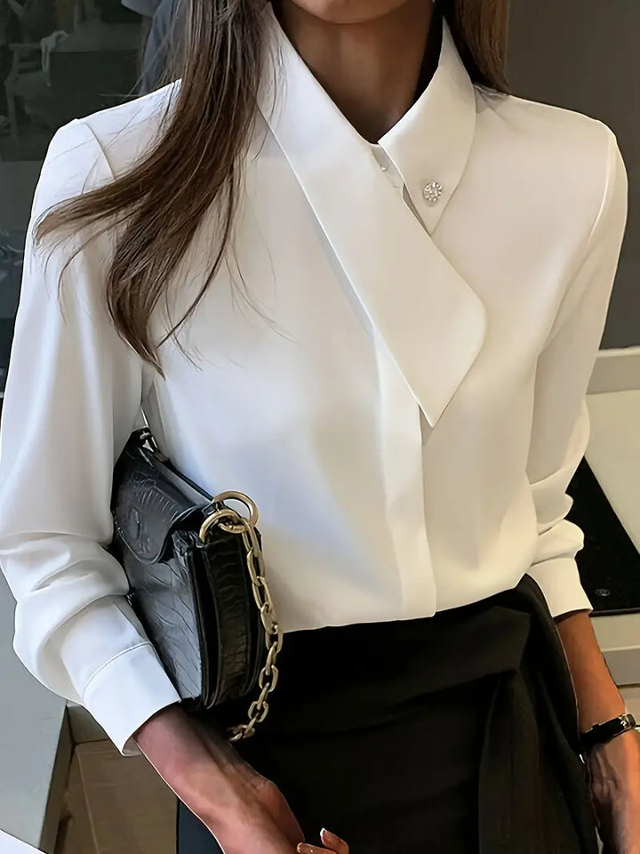 Livia | Elegante Damenbluse mit verdecktem Verschluss - Chic und Komfortabel